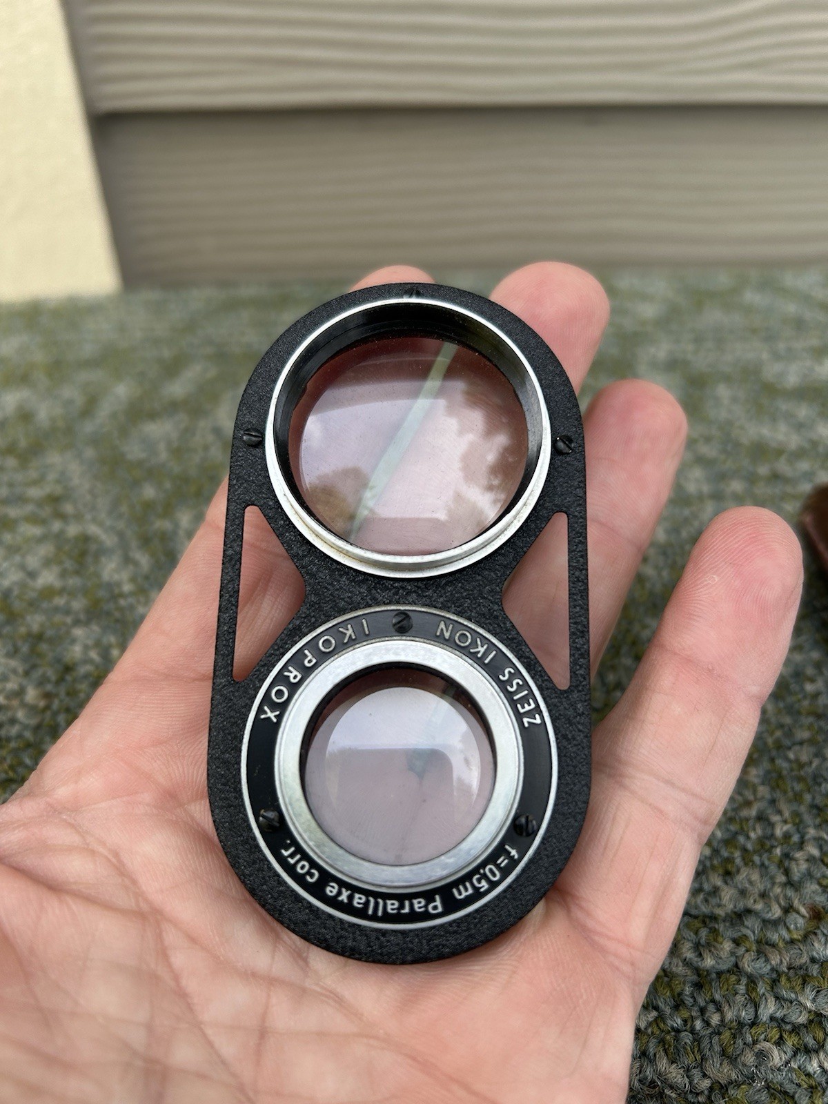 Zeiss Ikon ‘Ikoprox F=0.5m Parallax Correct Close Up Lens Attachment With Case