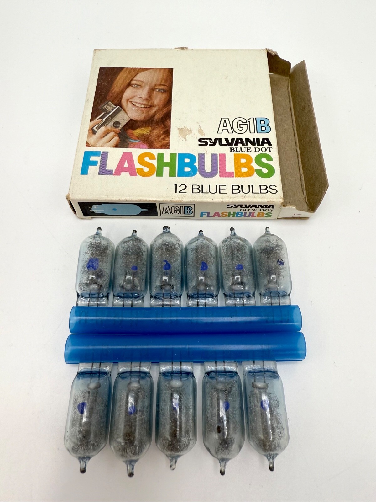 Sylvania Blue Dot Flashbulbs AG1B Box of 11 Blue Bulbs – Teen Box Cover Version