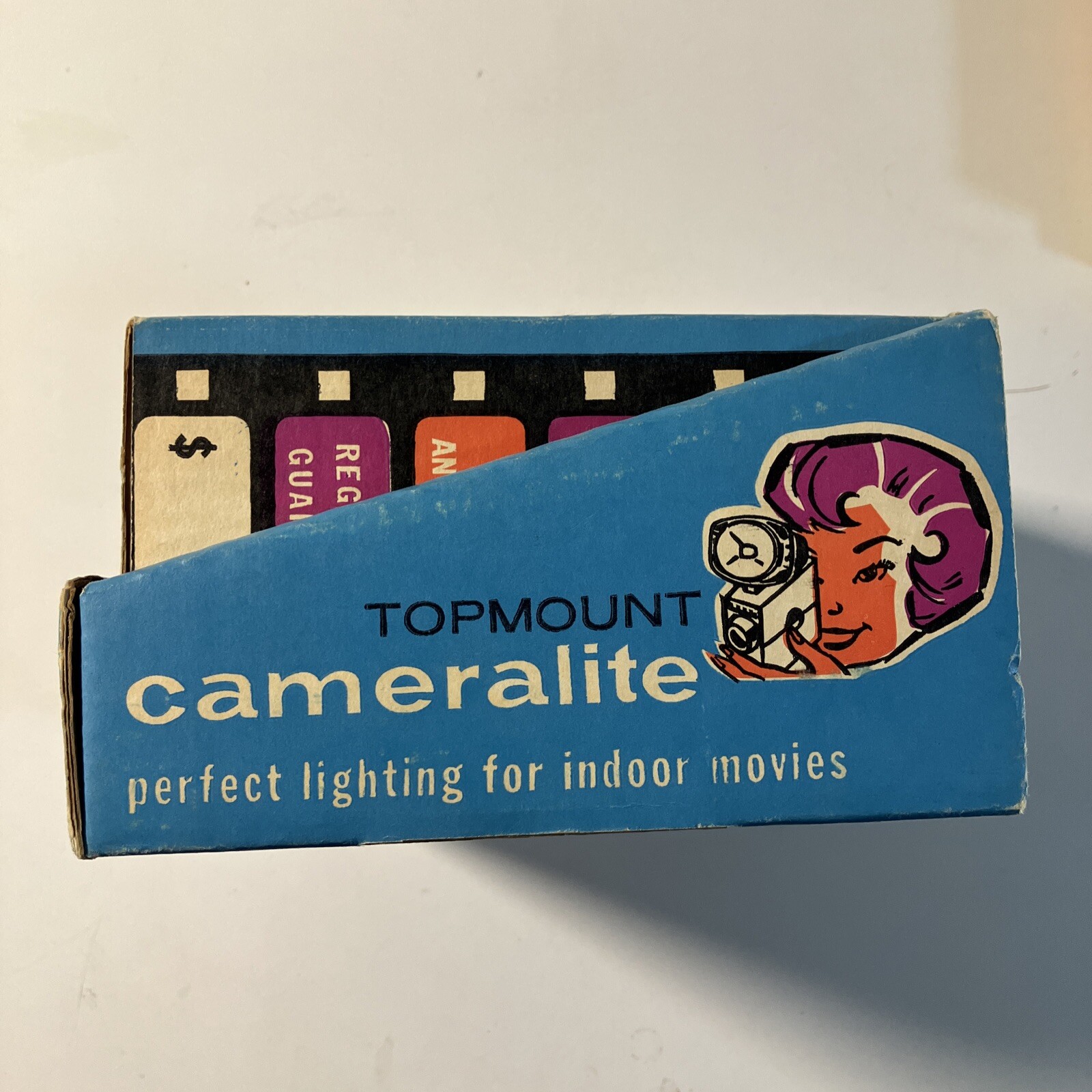 Hollywood Cameralite Top Mount Light For Super 8 Cameras Brand New In The Box