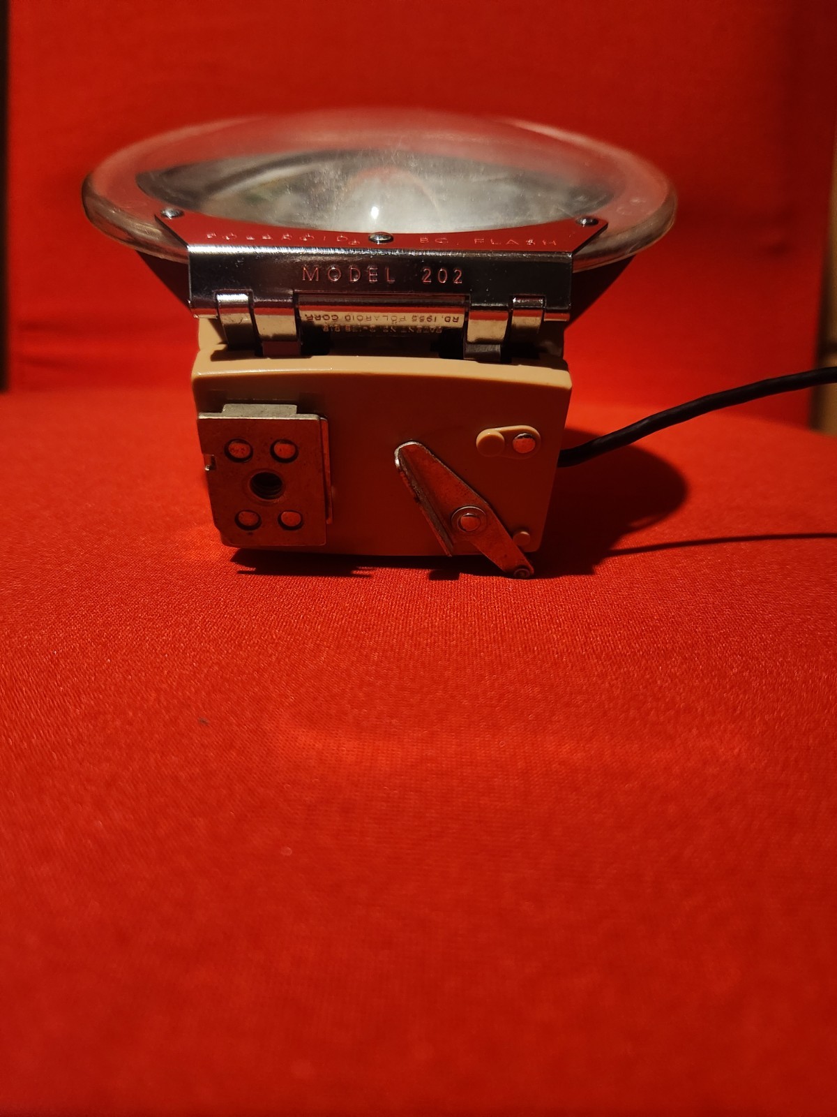 Lot of 3 Vintage Flashes. Polaroid BC 202. Olympus T20. Honeywell Tilt-A-Mite