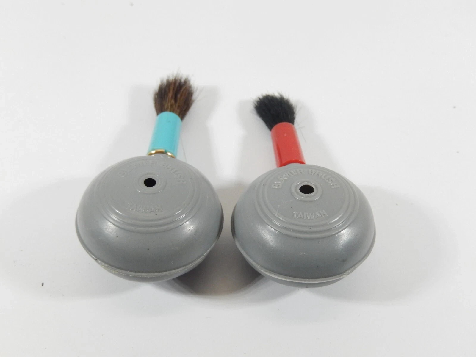 VINTAGE BLOWER BRUSH PAIR