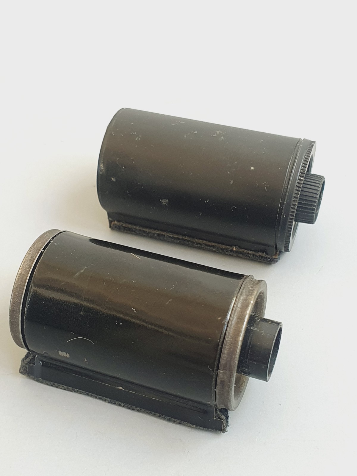 Reloadable Metal Film Cassette Type 135 w/Plastic Take-Up Spool 35mm Film Camera