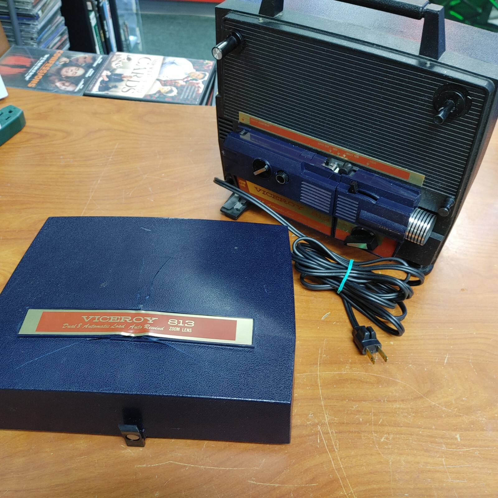 Viceroy 813 standard 8 mm  super 8 mm film