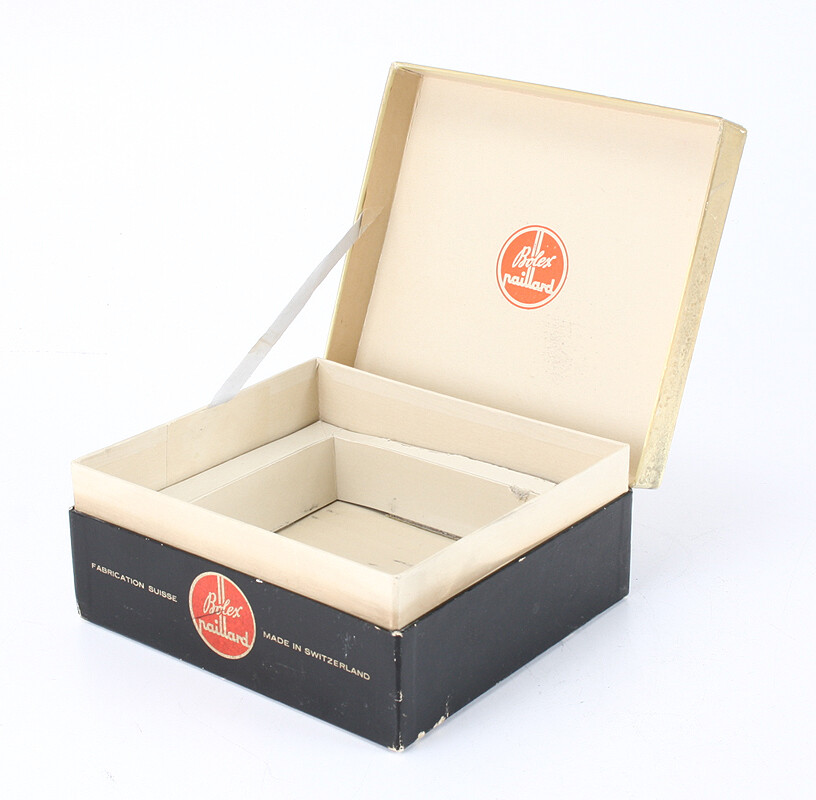 BOLEX EMPTY BOX ONLY FOR B, C OR D SERIES CAMERA (UNMARKED)/209990