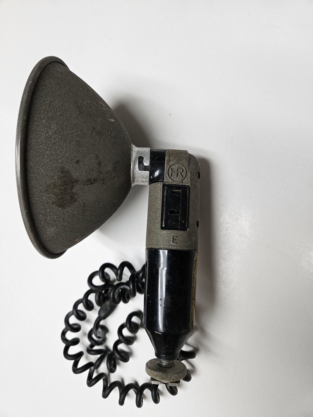 Vintage HR Heiland Shoe Mounted Reflector Flash w/cord for display or parts
