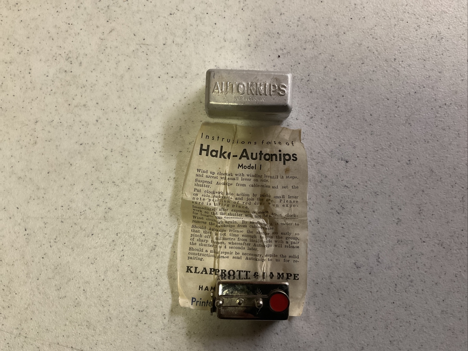 VINTAGE HAKA AUTOKNIPS SELF TIMER MODEl 1 * MADE IN GERMANY * ORIGINAL CASE *