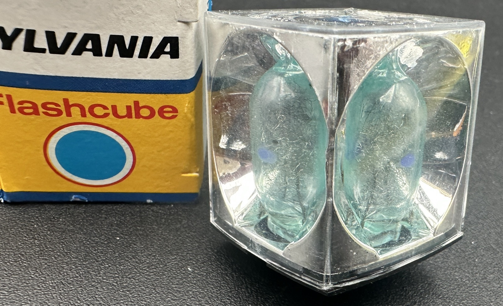 Vintage Sylvania Blue Dot Flash Cubes Case 12 Boxes of 3 Cubes 36 FC 4 GTE