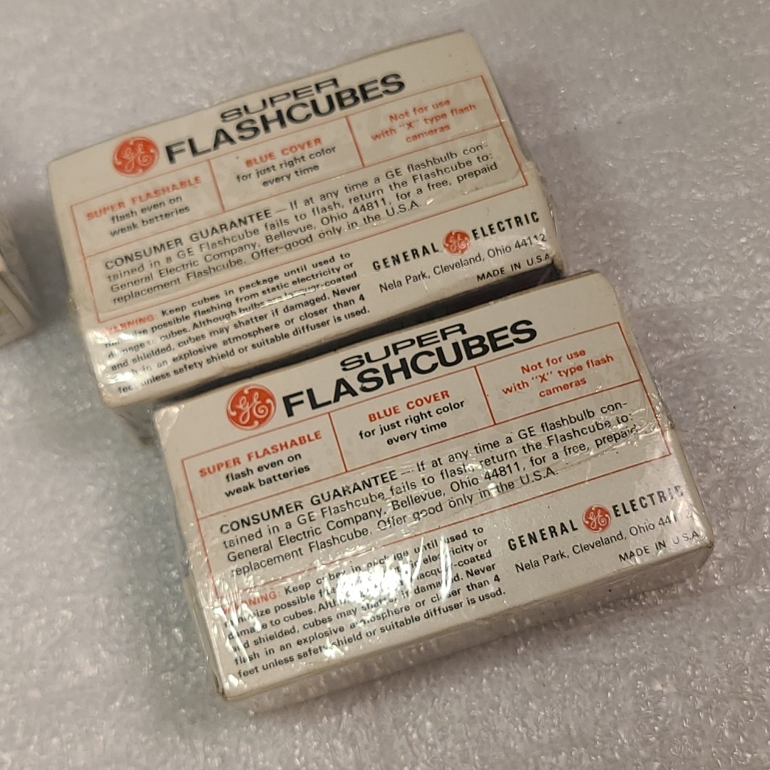 New Old Stock General Electric Flash Cubes Set Of 3 Packs Or 36 Flashes
