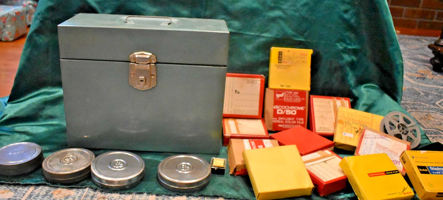 VINTAGE 16MM/8 MM METAL FILM CARRYING CASE w/Home 16mm Film/Canisters