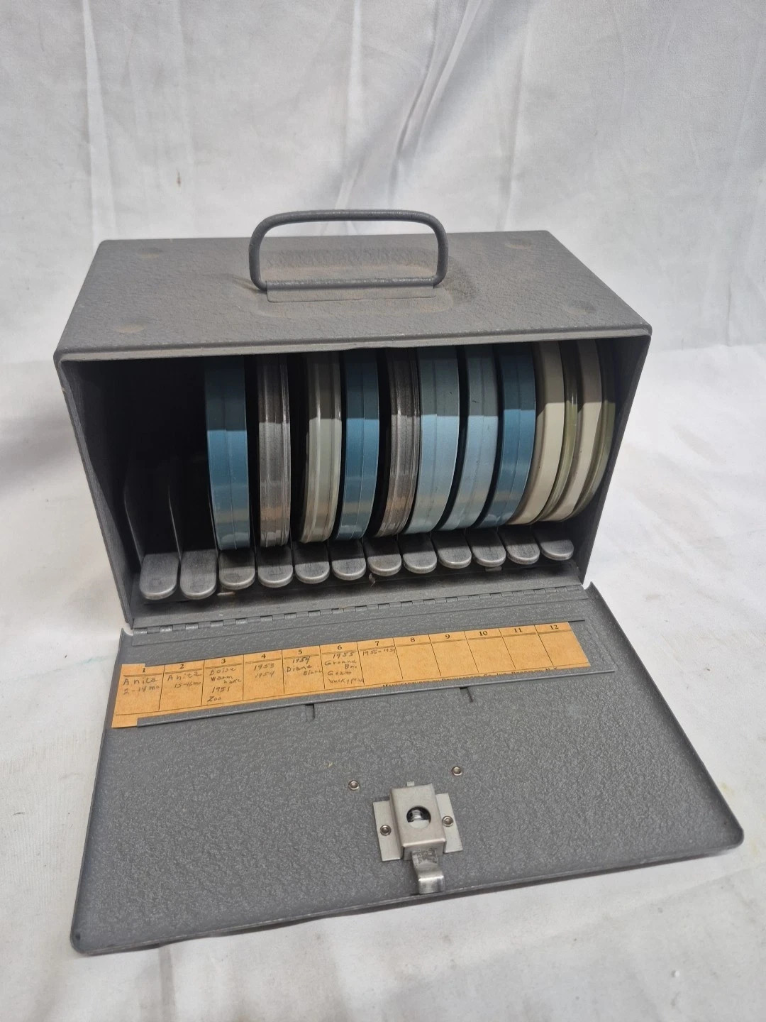 8MM Film Movie Reel Storage Case w/ Home Movie Worlds Fair 1962 Zoo Lake