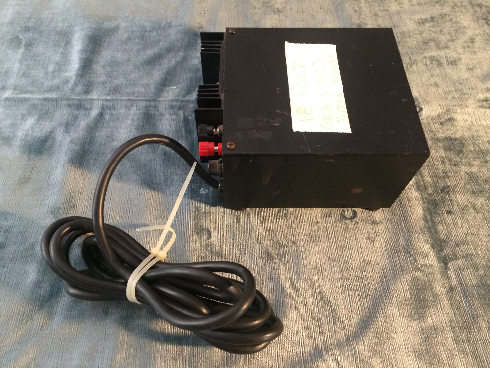 NORRIS FILM PRODUCTS POWER SUPPLY, 110 V.A.C. to 18 V.D.C. for TIME-LAPSE MOTORS