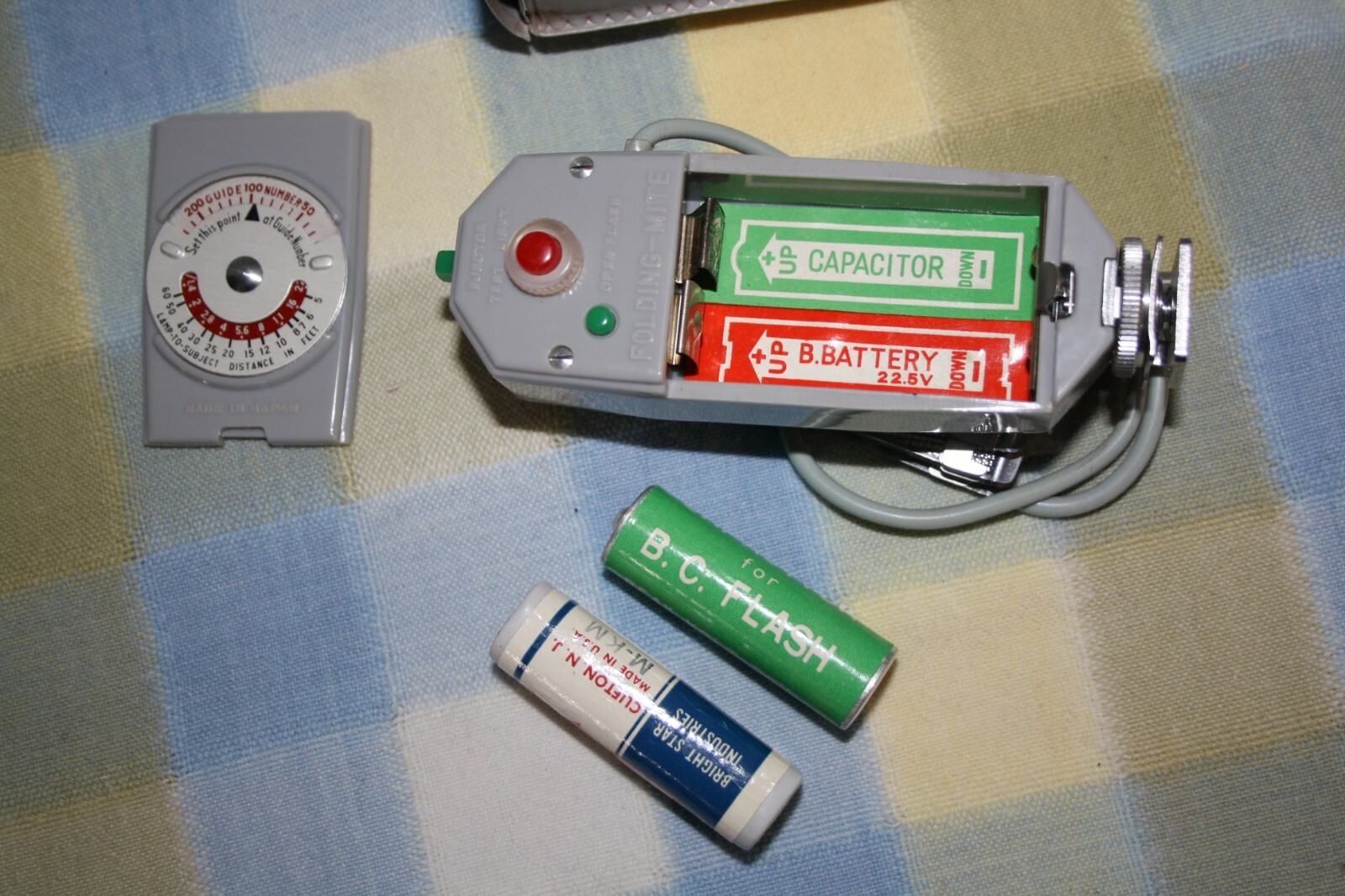 Vintage Folding-Mite Flash Unit