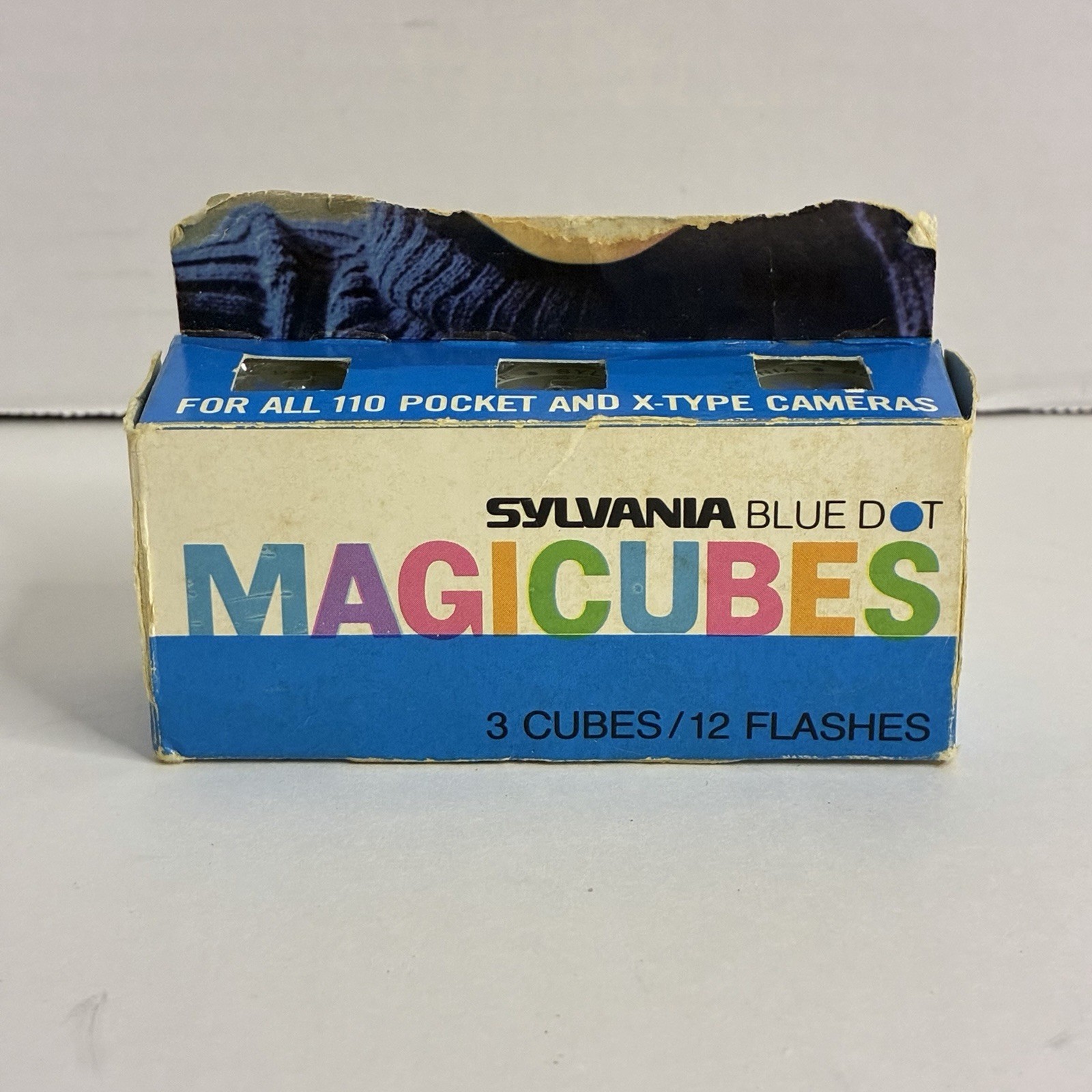 Vintage Sylvania Blue Dot Magicubes 3 Cubes 12 Flashes 110 X-Type Cameras NOS