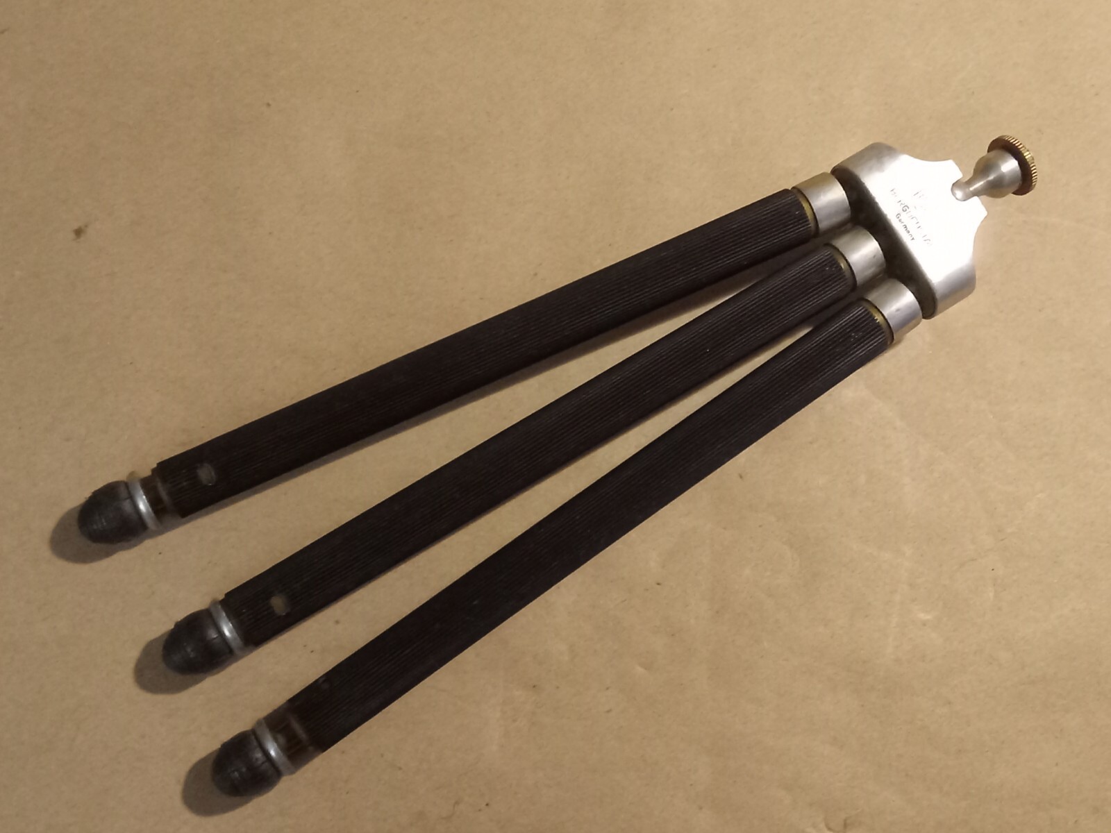 VINTAGE HIGH PRO CAMERA TRIPOD INSTRUMENT STAND BY ISING, BERGNEUSTADT GERMANY