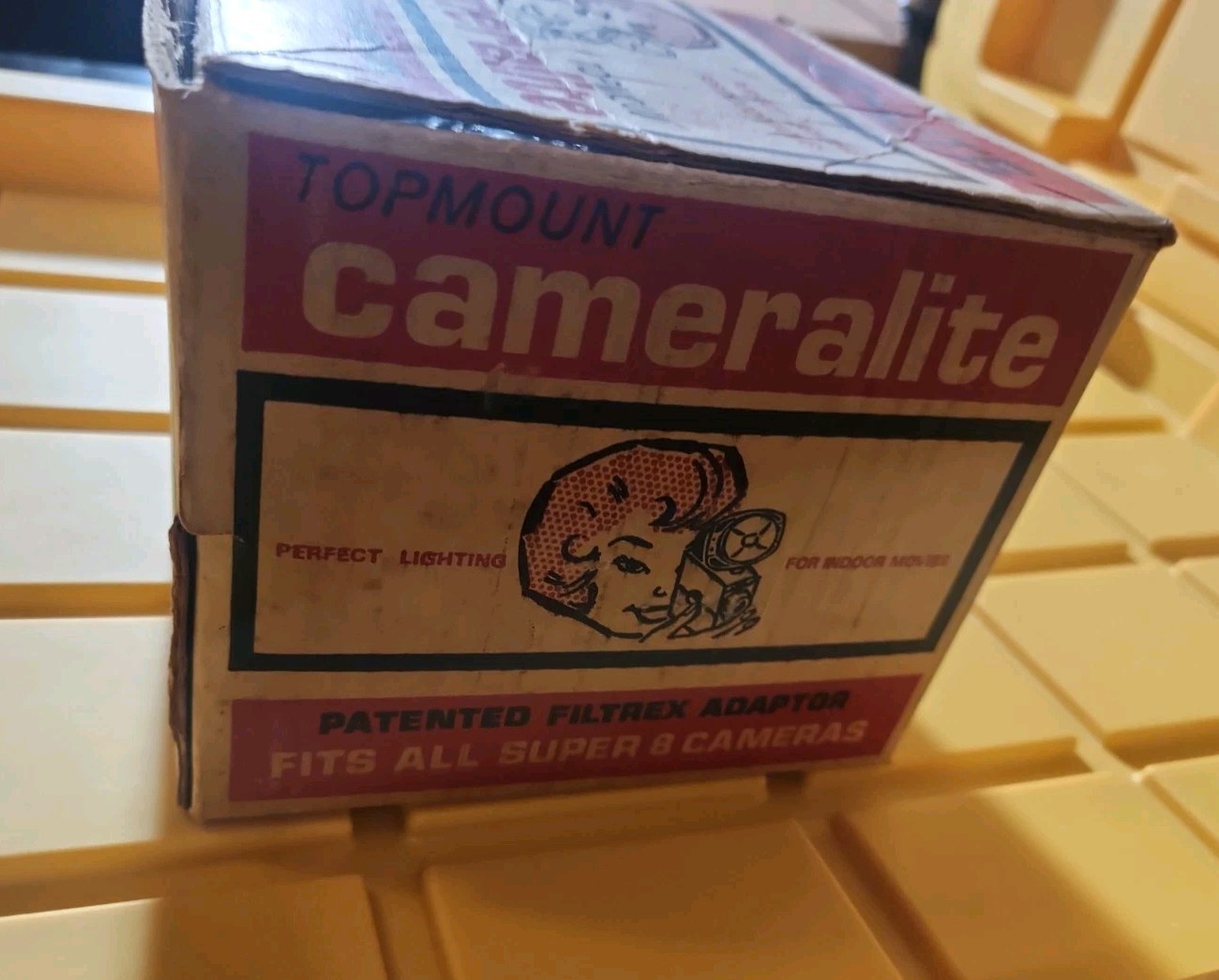 Vintage Topmount Cameralite 91 Acme Lite Movie Camera Light For Super 8 Cameras