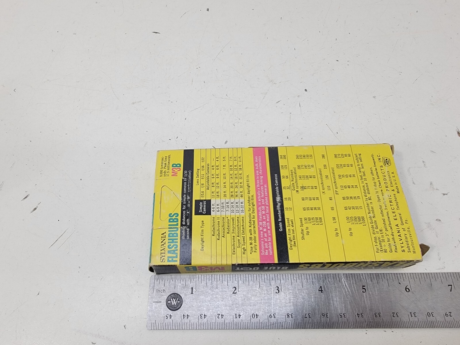 SYLVANIA FLASHBULBS M3B BLUE DOT NOS BOX OF 12