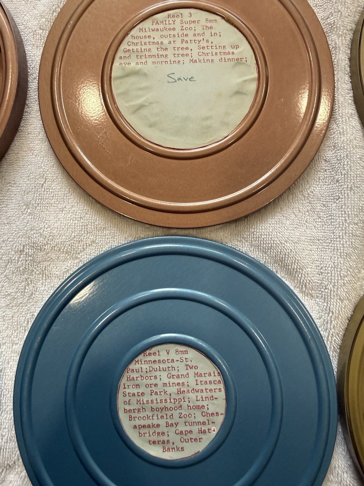 8mm Film-reel Canisters With Storage Case. All Canisters Are Empty-no Film.