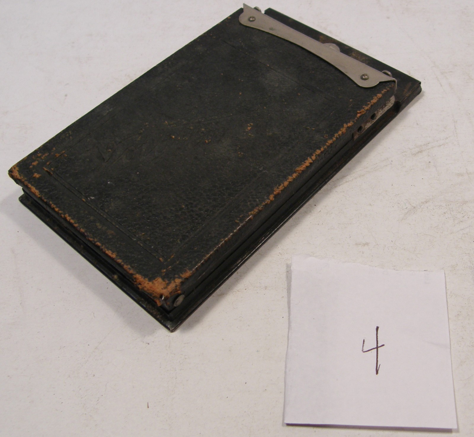 VINTAGE VOIGTLANDER 2 3/4″ BY 4 1/4″ FILM PACK ADAPTER AS-IS