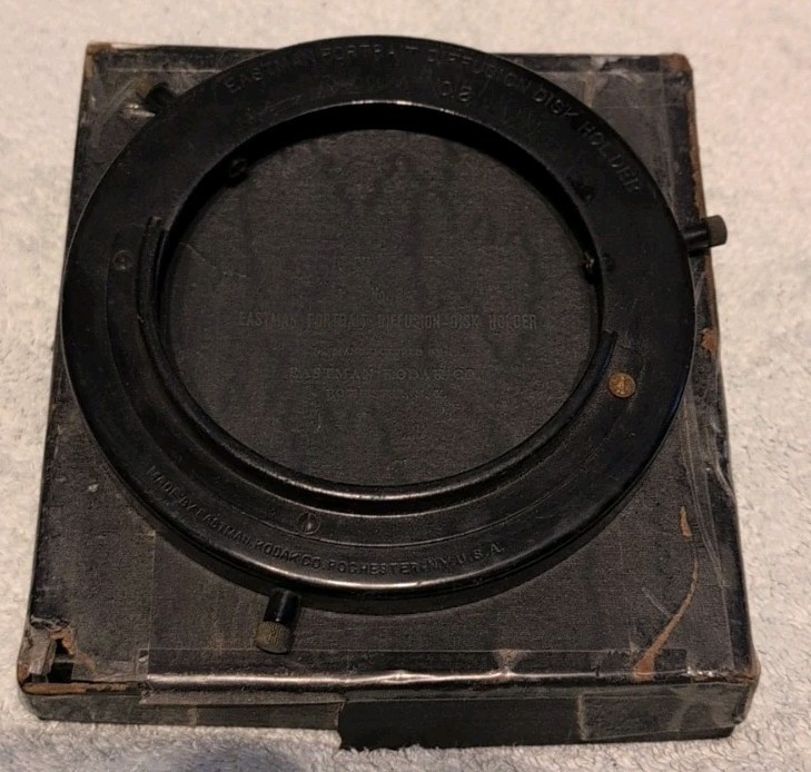 Kodak Eastman Portrait Diffusion Disk Holder No 8 Camera Lens Attachment