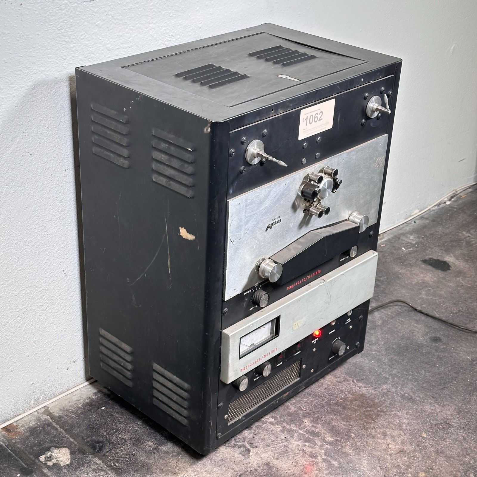 Magnasync 2300-R / Moviola Movie Editing Tape Machine Vintage Film Production