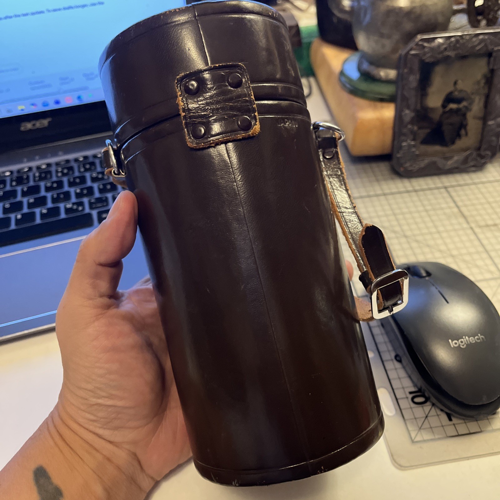 Vintage Nippon Kogaku Tokyo Hard Brown Leather Lens Case 7.5″ x3.5in