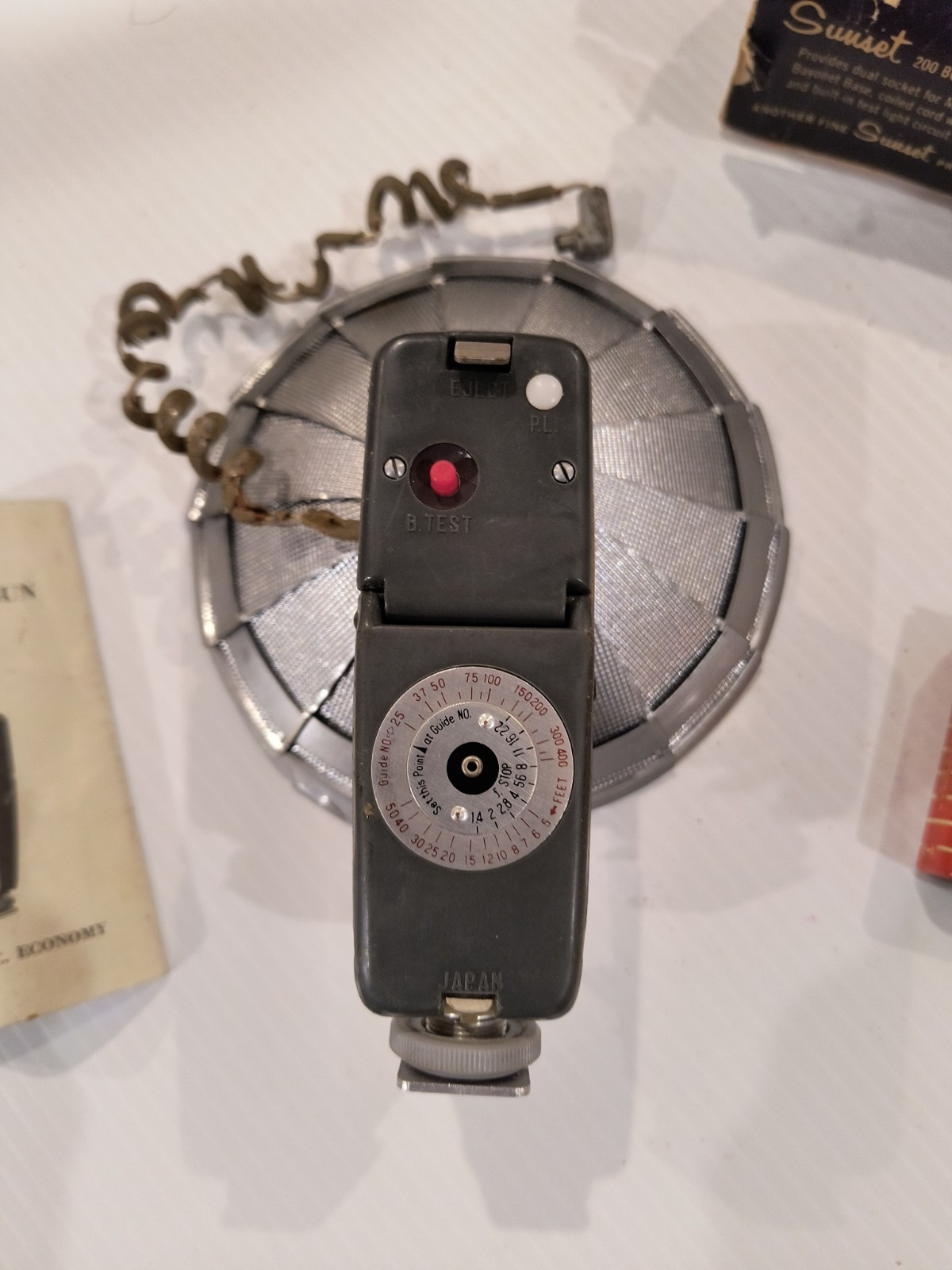 Vintage Sunset Folding Pocket Camera Flash Photography – Parts Only
