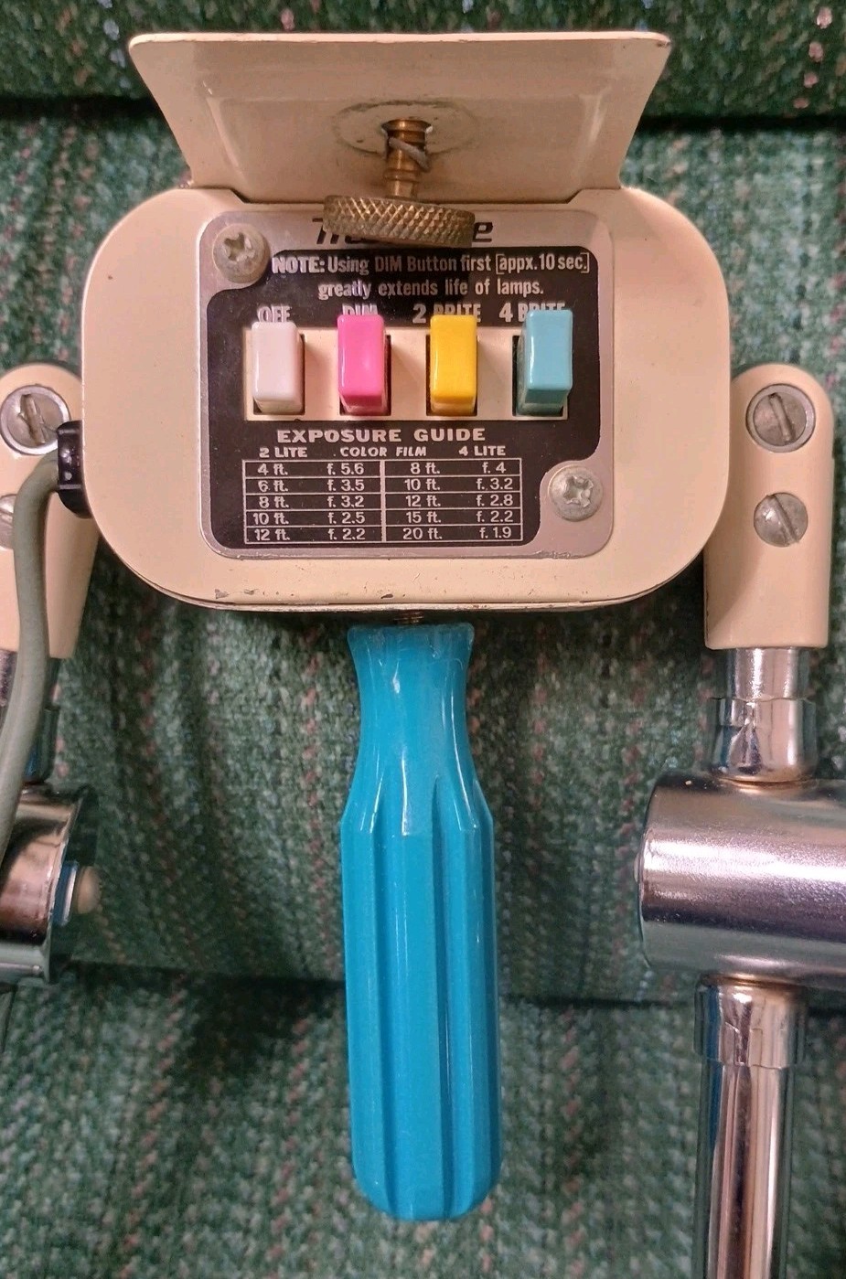 Vintage Mobilite Spot Light 4 Bulb Bar for Photography w/Metal Case