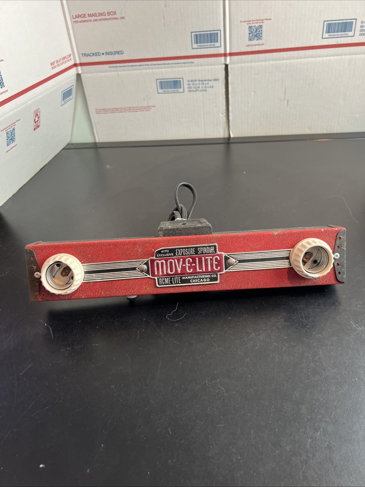 VINTAGE ACME LITE MOV-E-LITE 2-bulb Works
