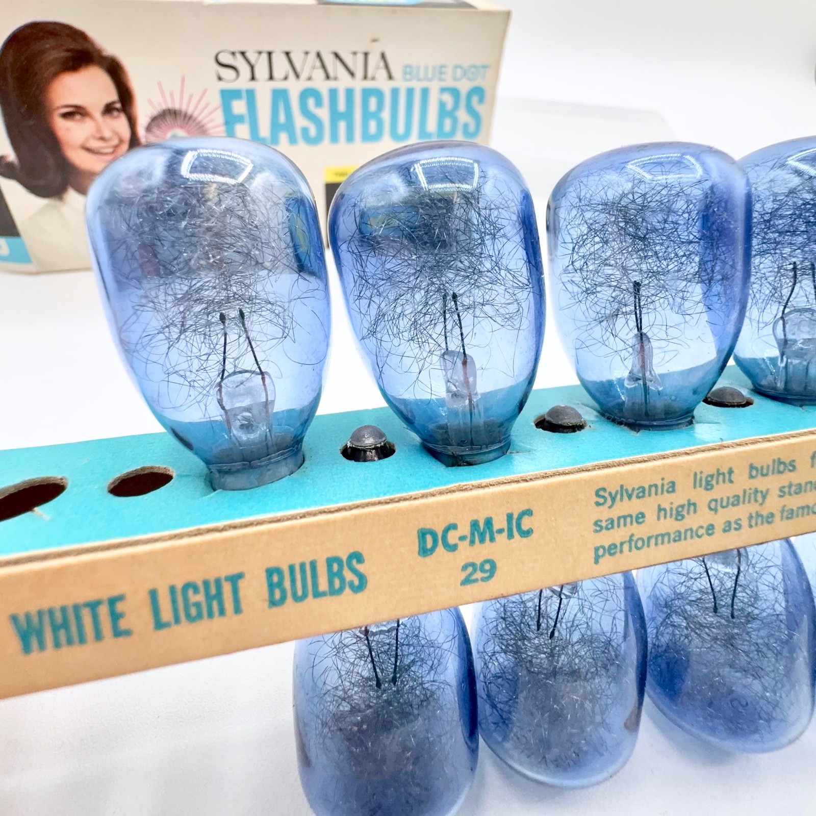 Vintage Sylvania Blue Dot Flashbulbs M3B Lot w/ Boxes Untested Camera
