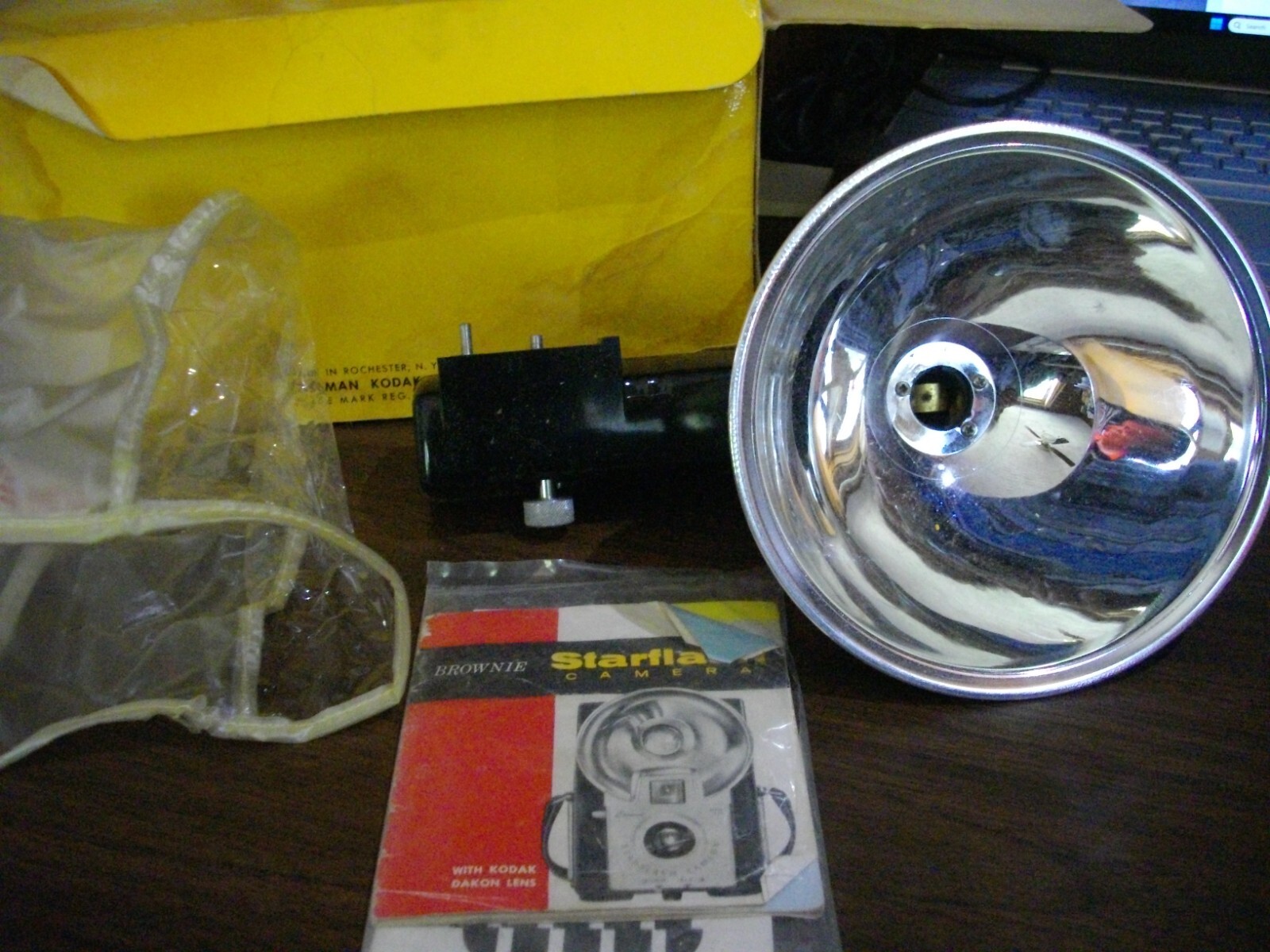 Vtg Kodak Standard Flasholder w Orig Box, Bracket & Extras N 91F