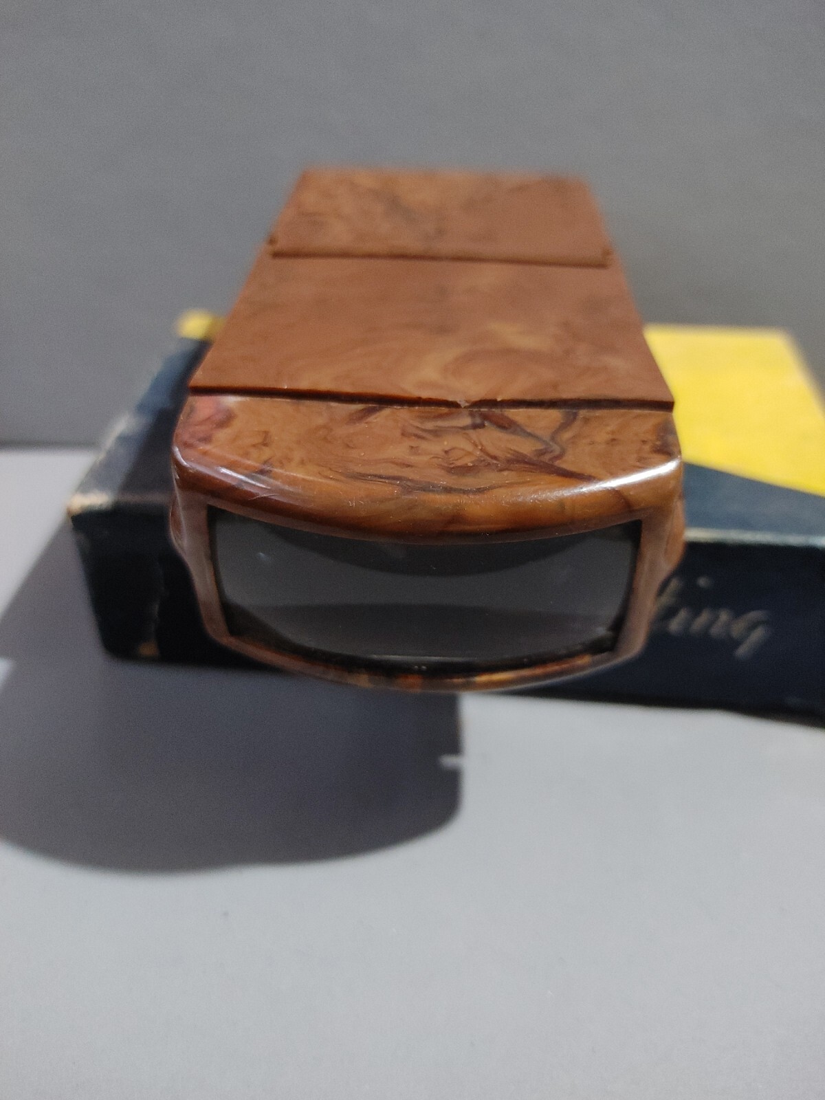 Vintage Arcadia Commander Viewer Pocket-Size Self-Light with Box No Instructions