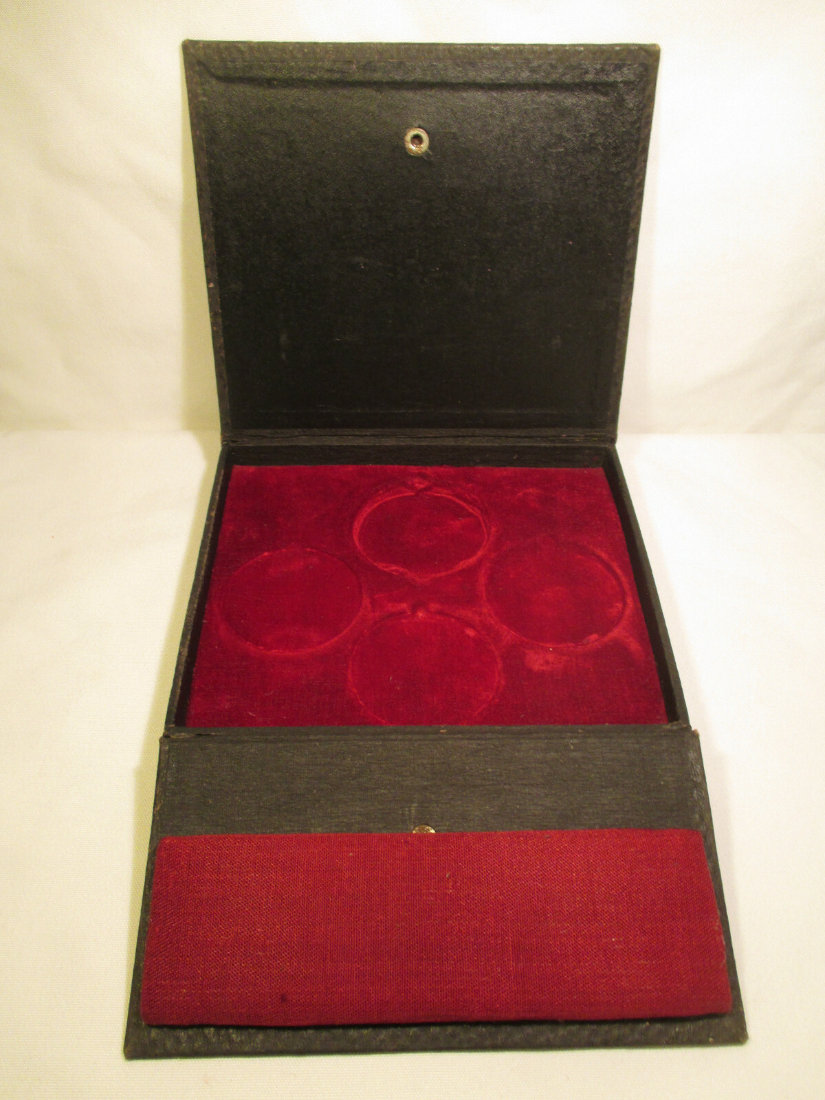 IHAGEE Dresden Genuine Photo Lens Case 1920s