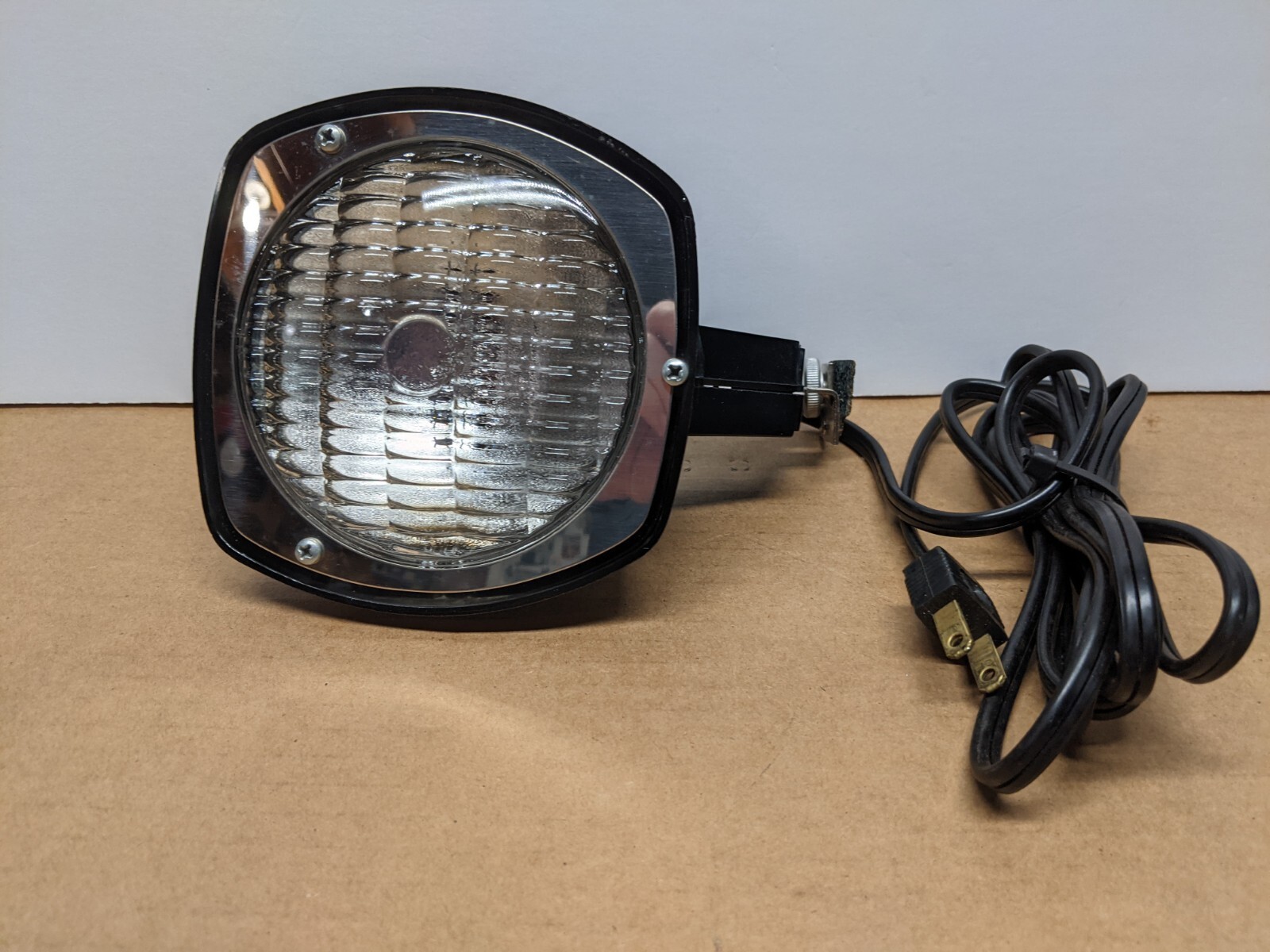 Vintage Atlas Warner Super 8 Sealed Beam Movie Light #855~WORKS