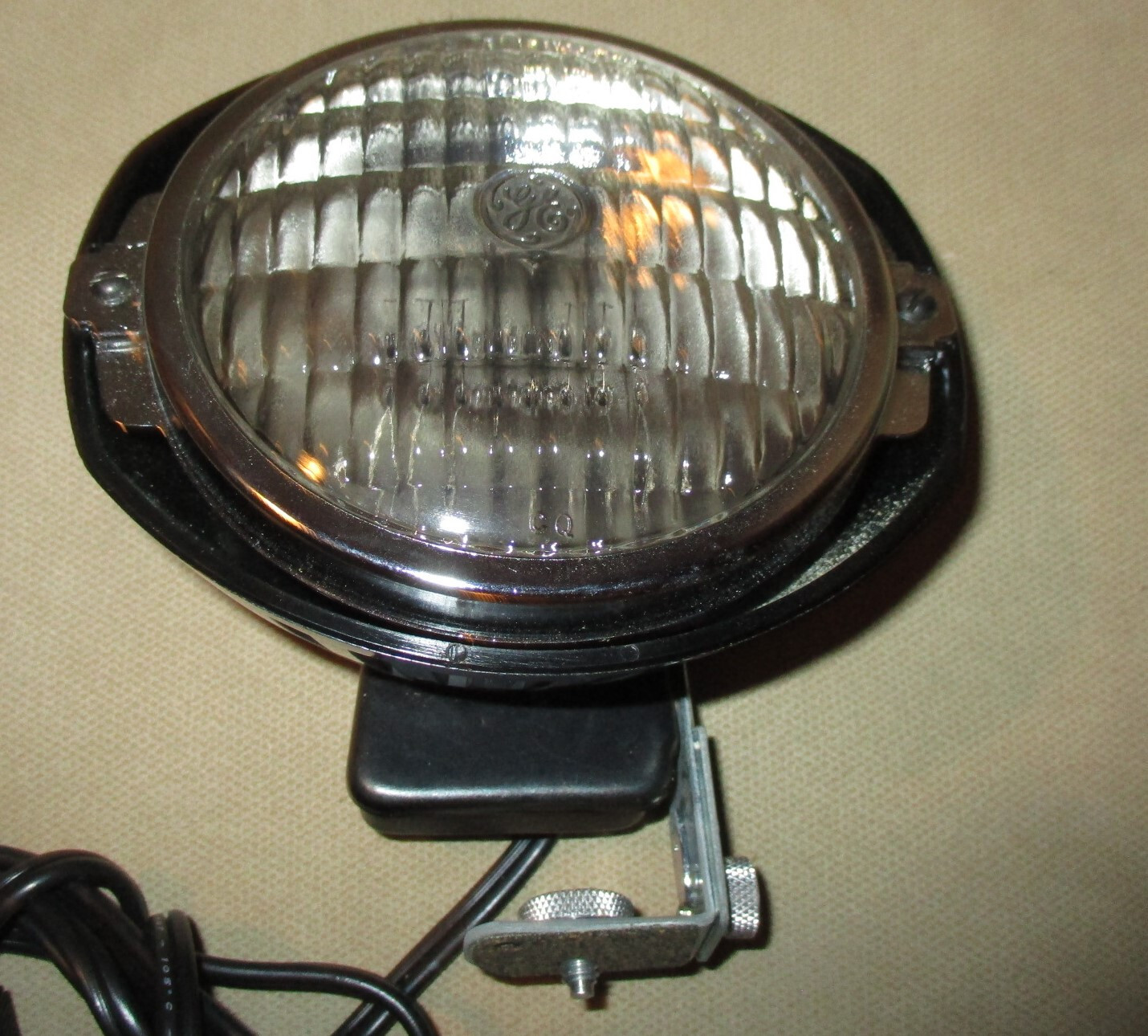 Vintage Acme-Lite Cameralite Camera Photo Shoot Light Top Mount #96, Not Working