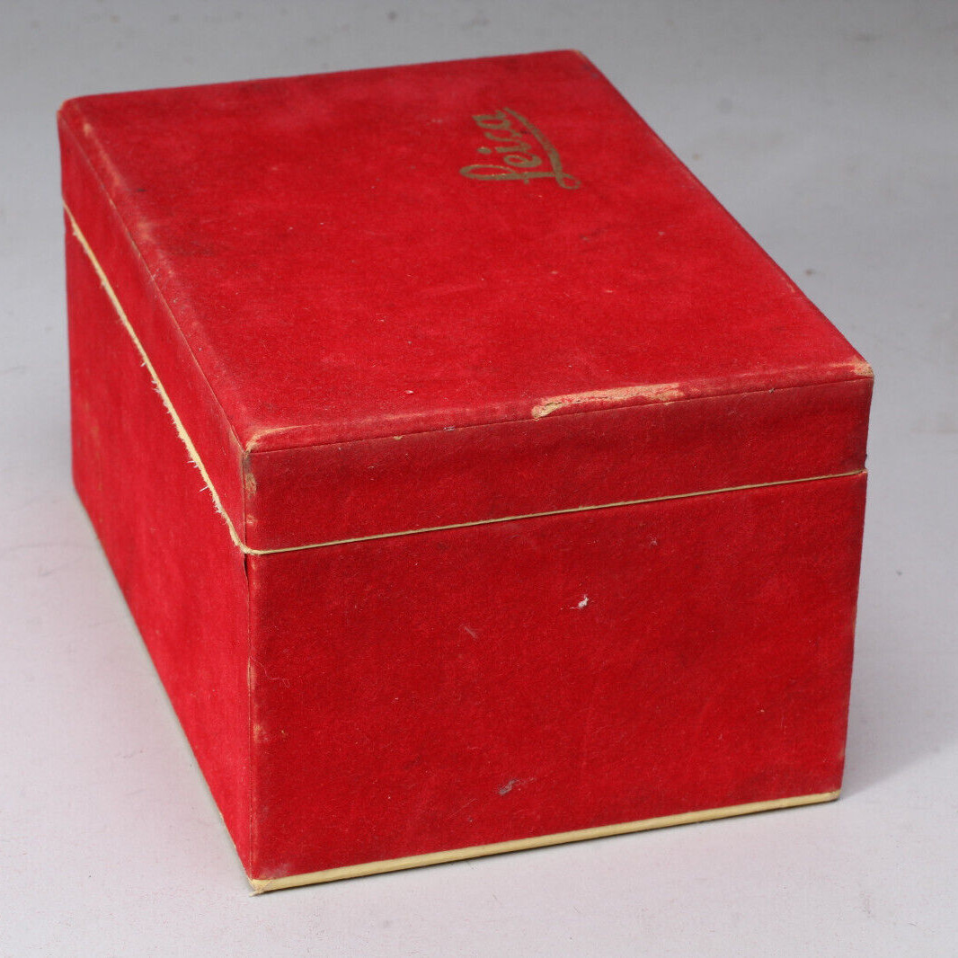 1955 LEICA M3 RED VELVET BOX WITH CAMERA AND LENS SERIAL NUMBERS