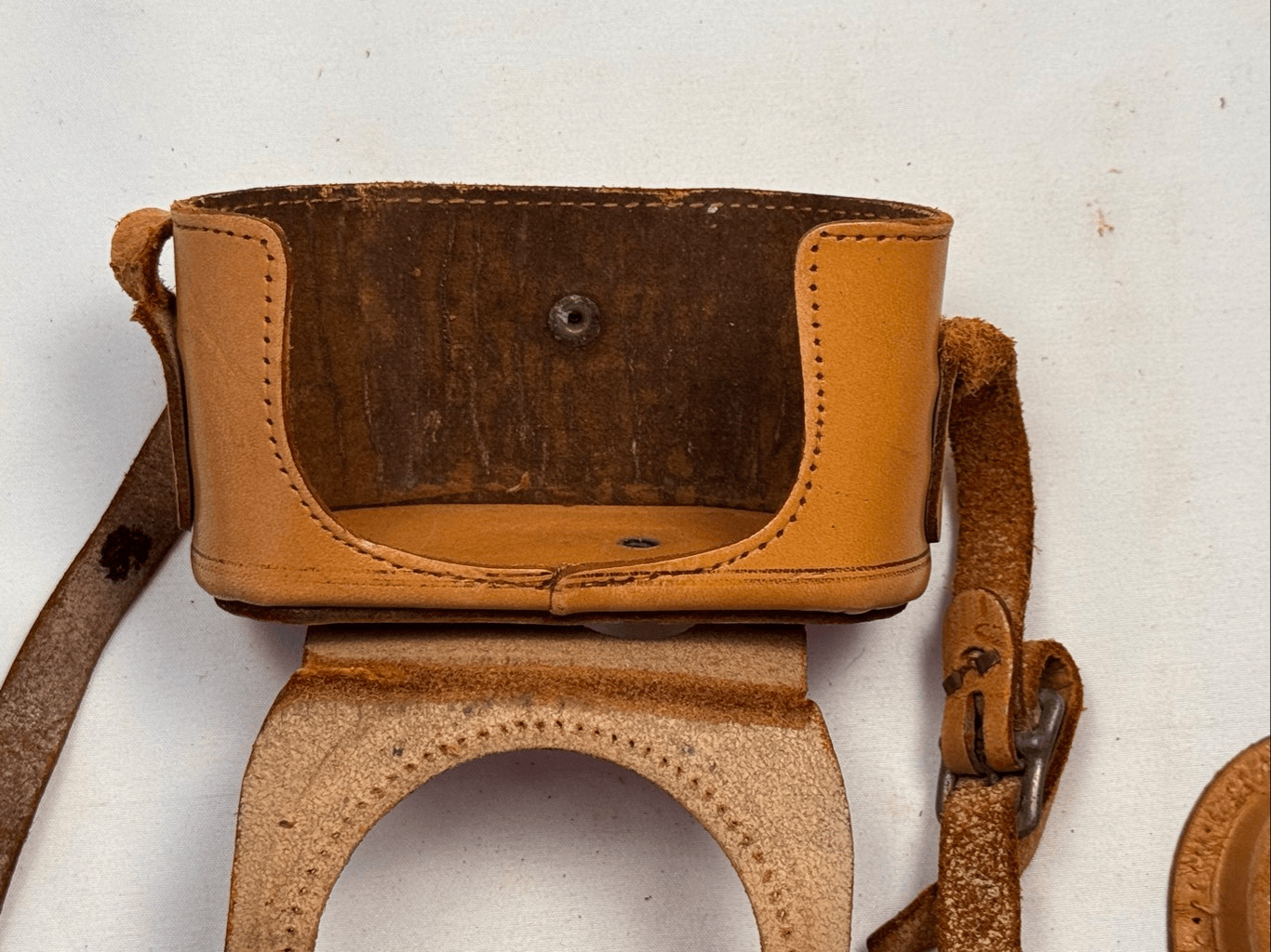 Vintage Bolsey Leather Case for Bolsey B2 – 35mm Camera/Light Brown