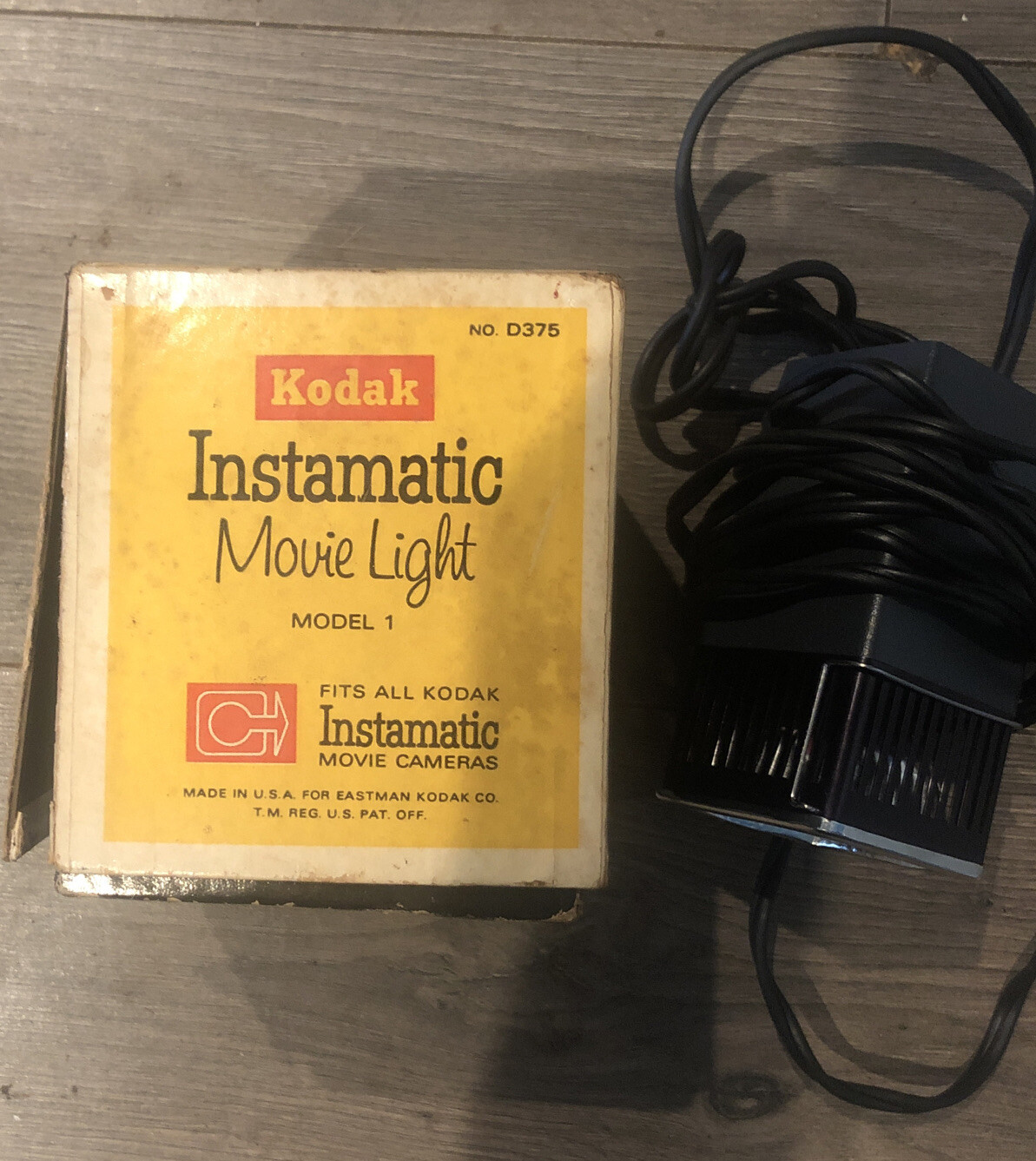 Vintage Kodak Instamatic Movie Light Model 1, No. D375