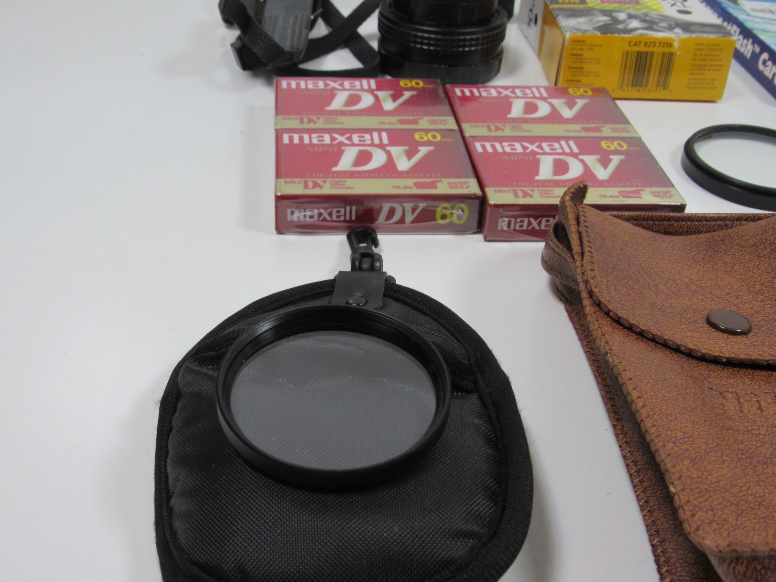 Miscellaneous Vintage Camera Accessories Lot Lens Filters Cases Tapes #P42