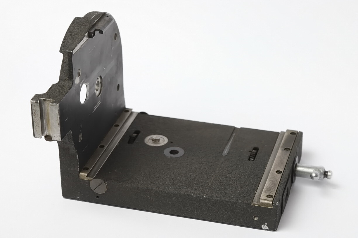 MITCHELL CAMERA CORP L BASE FOR MITCHELL 16 PRO CAMERA SPARE PARTS