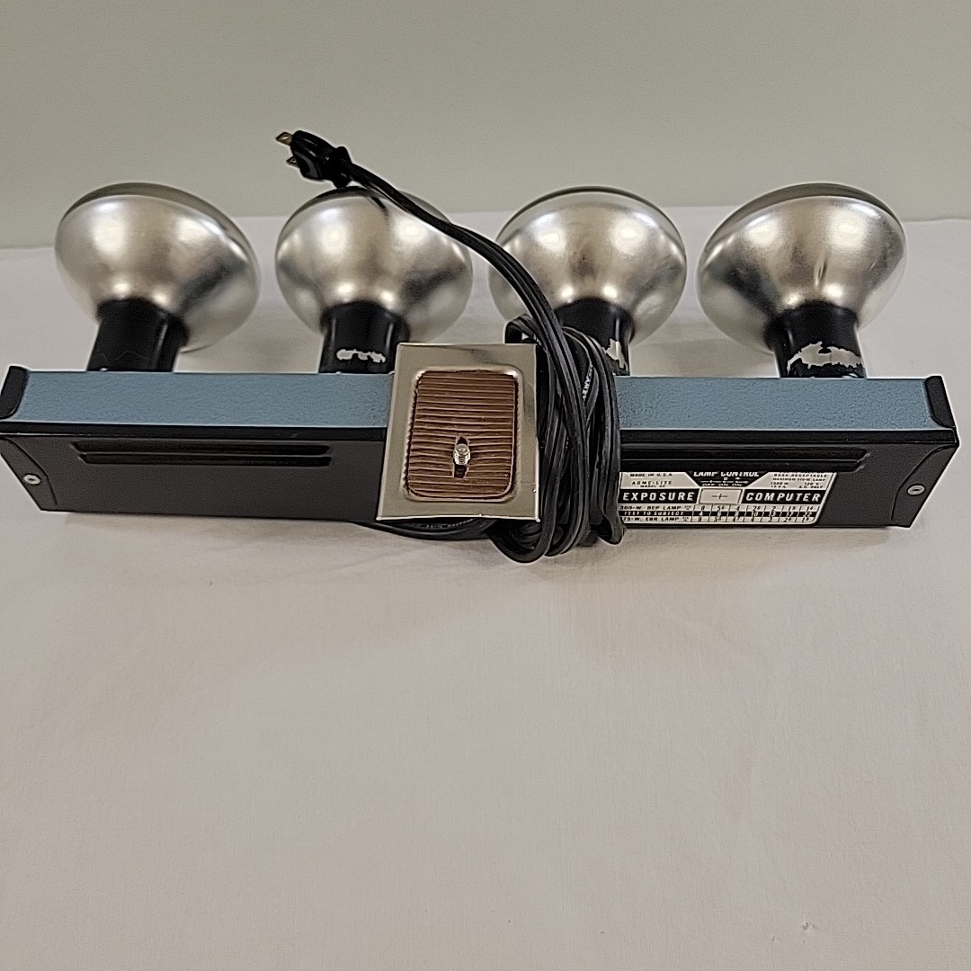 ACME MOV-E-LITE Vintage Movie Film Stage Lighting Model 42