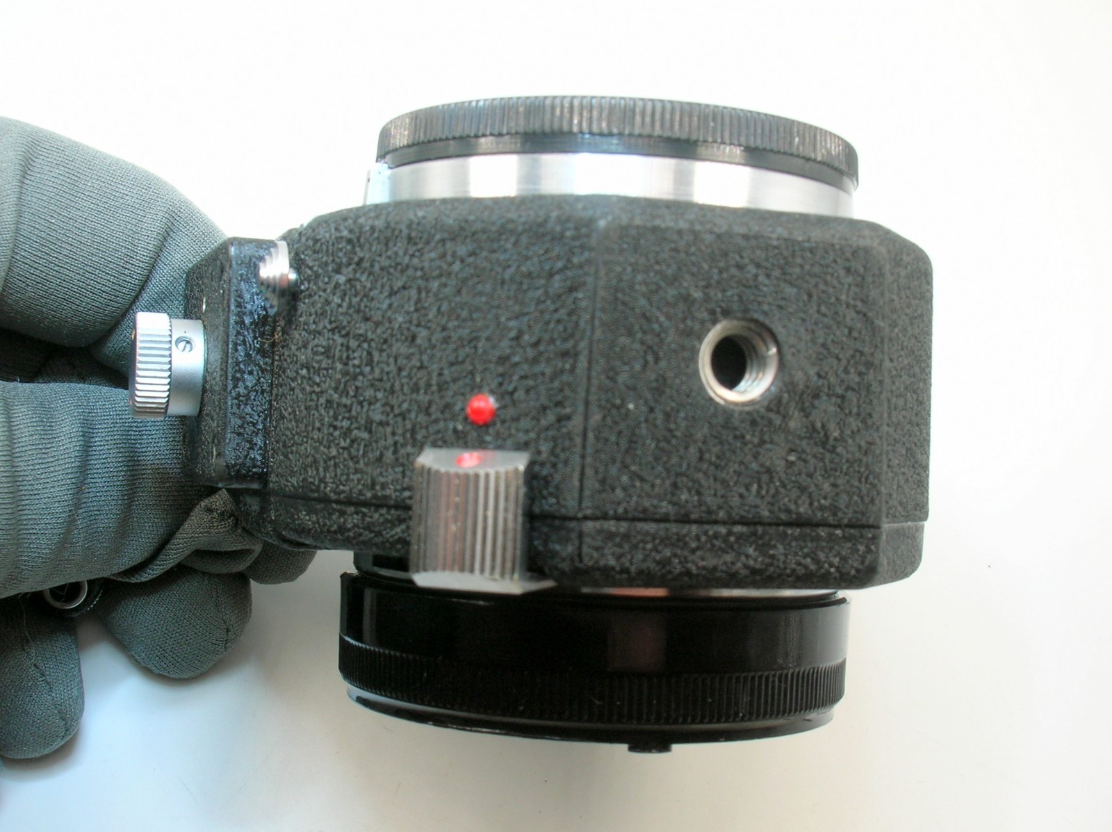 LEICA LEITZ WETZLAR VISIOFLEX PRISM FINDER FOR LEICA M CAMERAS- 11 0F 37