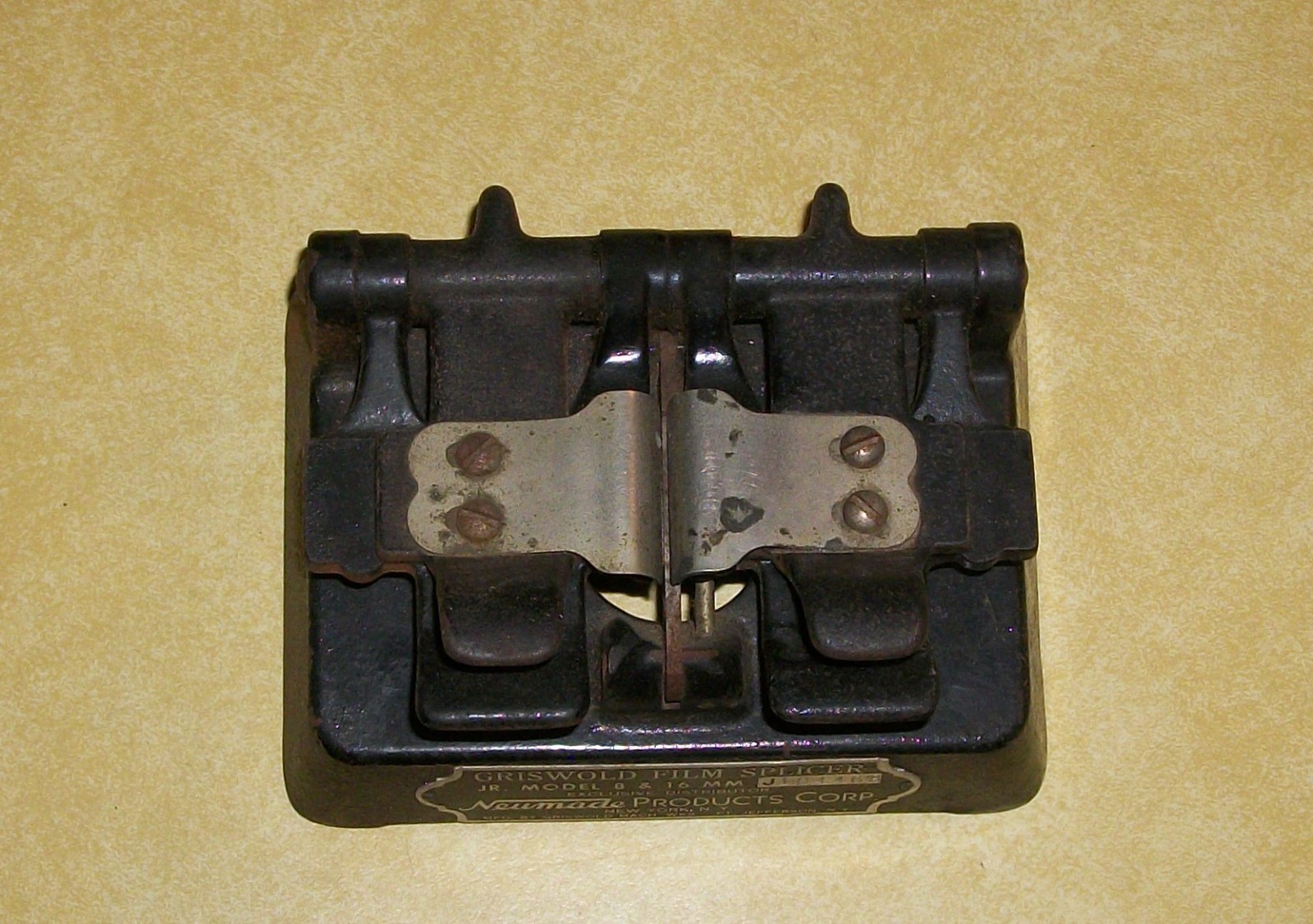VTG GRISWOLD FILM SPLICER JR MODEL 8 16mm MOTION PICTURE NEUMADE NEW YORK NY OLD