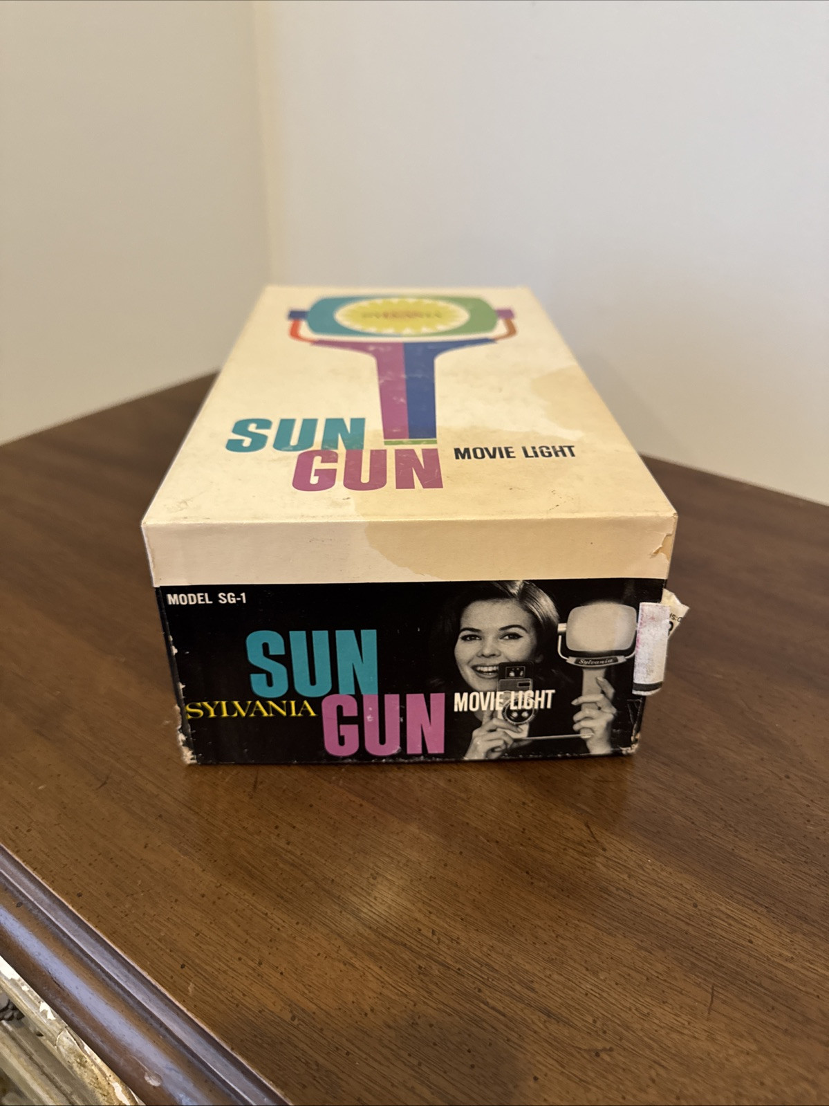 Sylvania Sun Gun Movie Light VINTAGE Old Time Set Studio Equipment Collectible