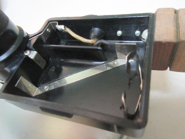 VINTAGE KODAK BROWNIE REFLEX SYNCHRO MODEL CAMERA FLASH WITH BOX
