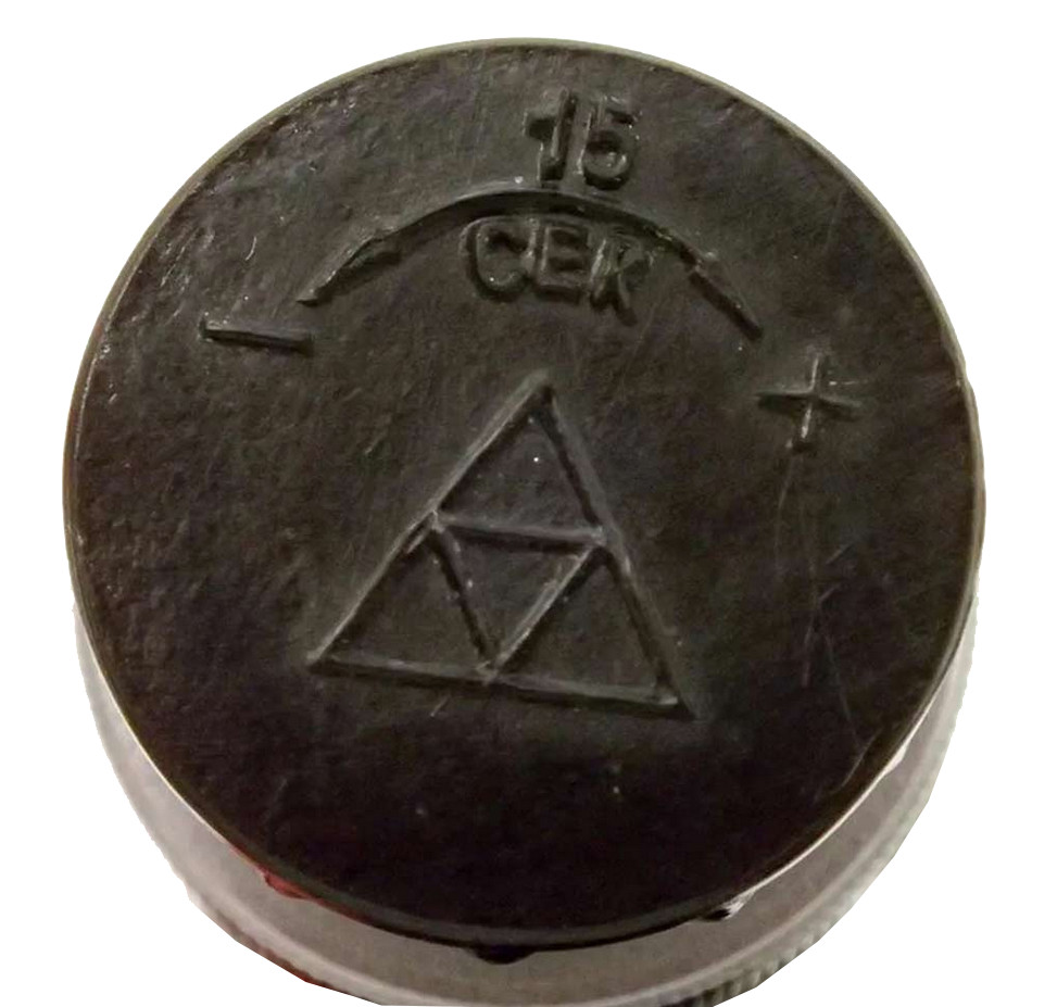 Vintage soviet pneumatic self-timer in box