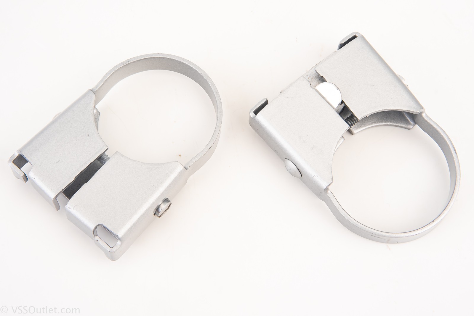 Graflex Singer Division Battery Case Clamps Cat No 2771 Set of 2 in Box V27