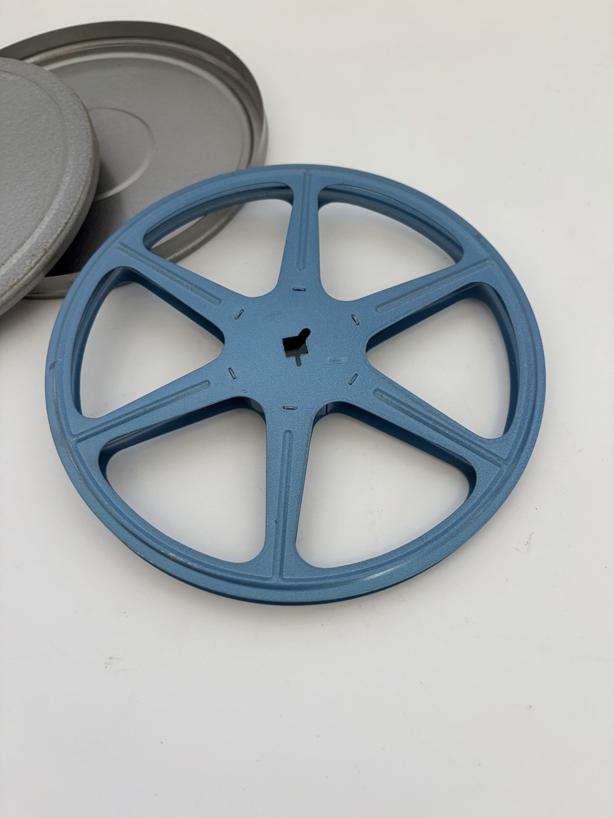 Vintage 8mm Movie Metal Film Reel With Canister 7 Inch 300’ Capacity Empty