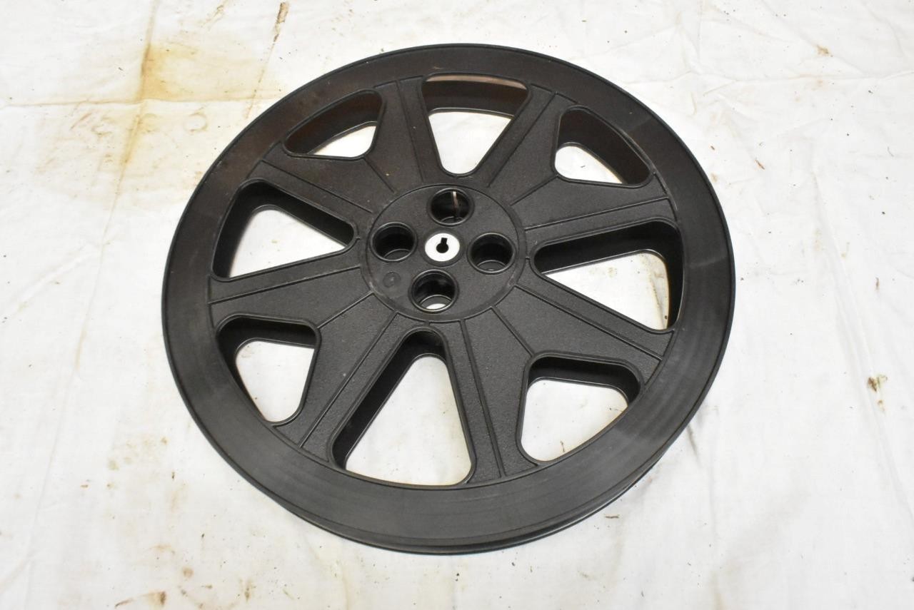 Lot of 8 Vintage Hollywood Film 35 mm Movie Theater Film Reels 14.5″