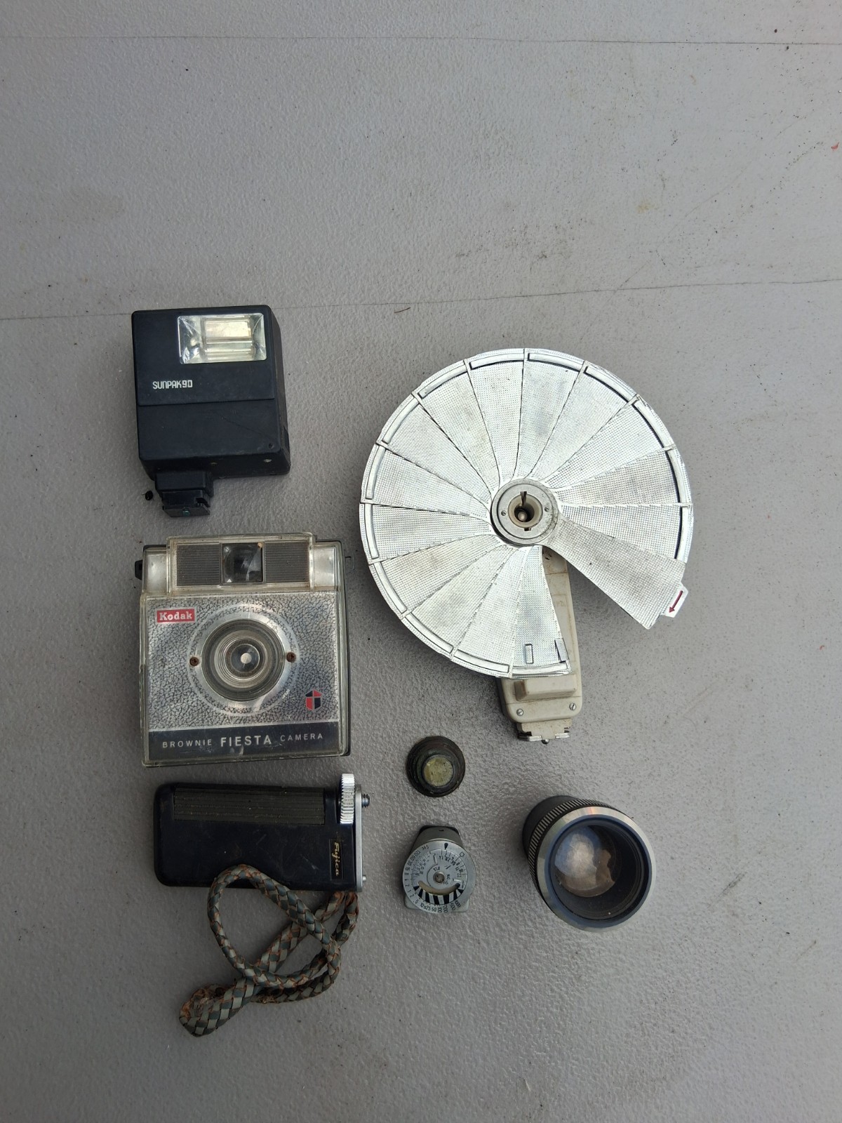 Vintage Camera Parts 7 Pieces Different Company’s Untested For Parts Or Display