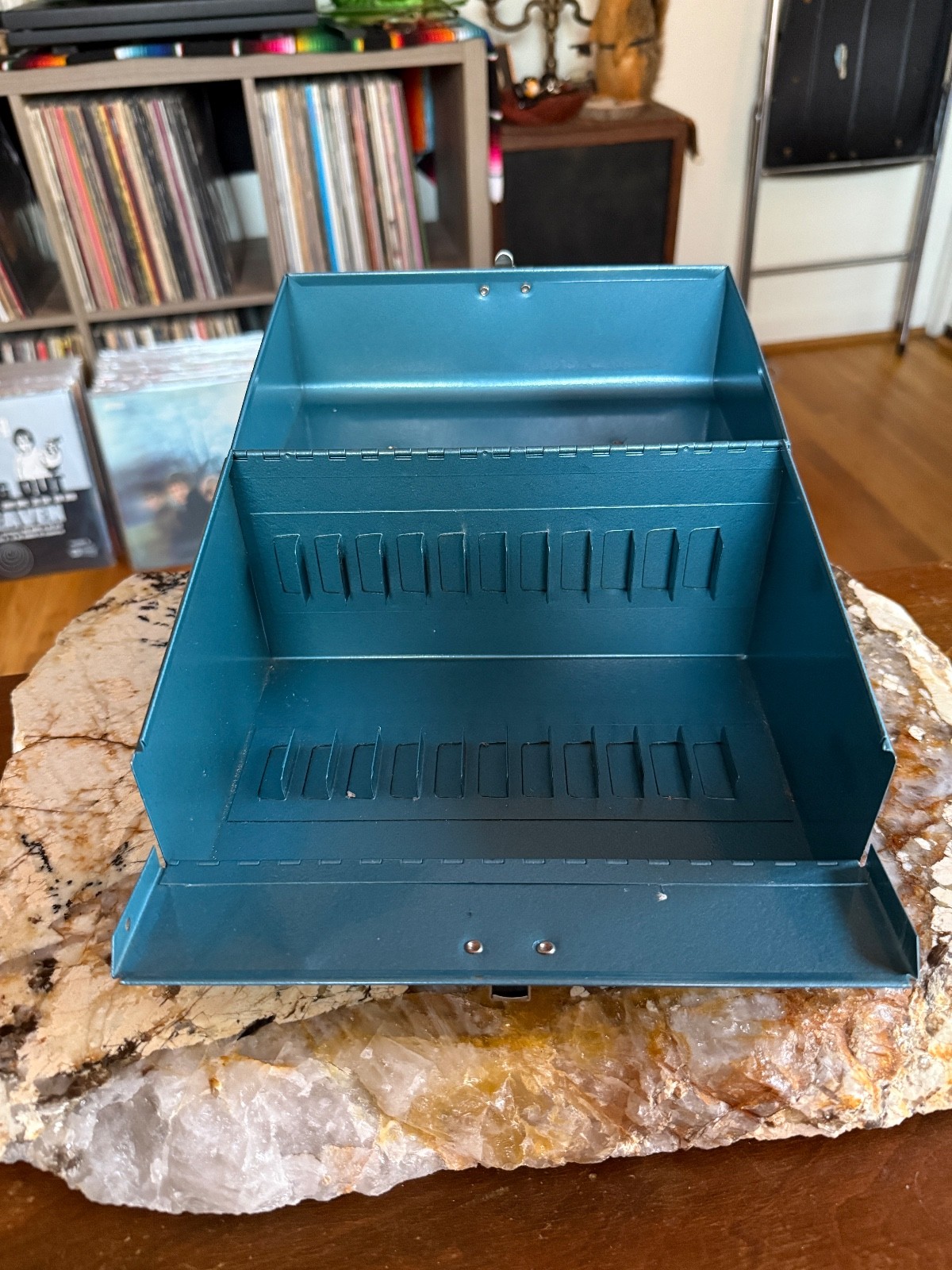 Vintage Logan Deluxe Movie Reel Chest Blue Holds 12 Film Canisters for 5″ Reels